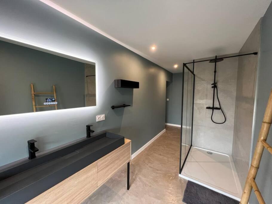Loft Design Apartment Lapalud Ngoại thất bức ảnh